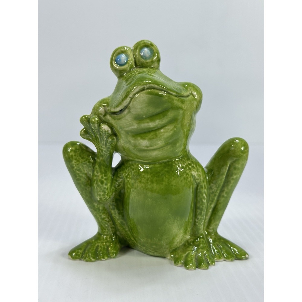 Vintage Hand Painted Hobbyist Ceramic Sitting‎ Green Frog Blue Eyes